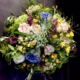 Bouquet pour le deuil au ton bleu